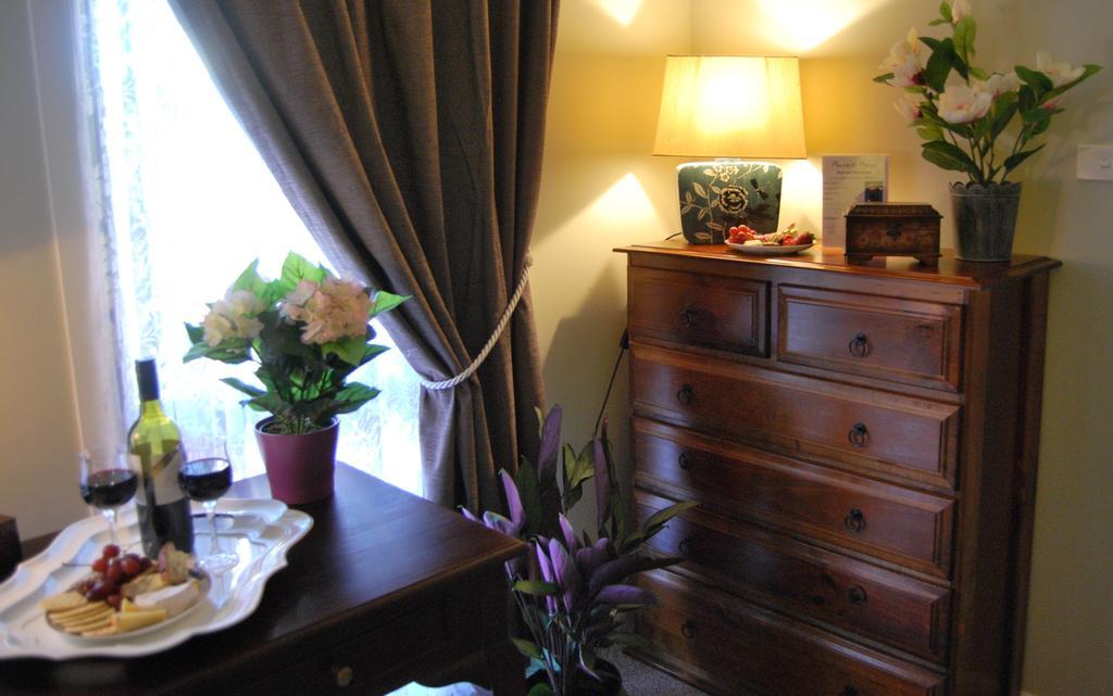 Cutmore Cottages - Meurants Manor Stanhope Gardens Pokoj fotografie